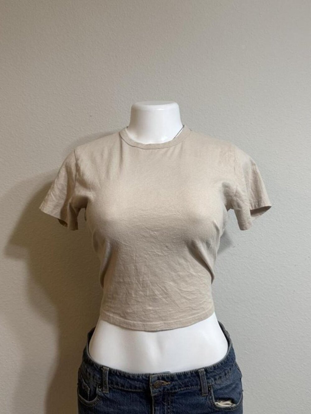 Abercrombie & Fitch t-shirt Soft Essentials Baby Tee XS Cream
